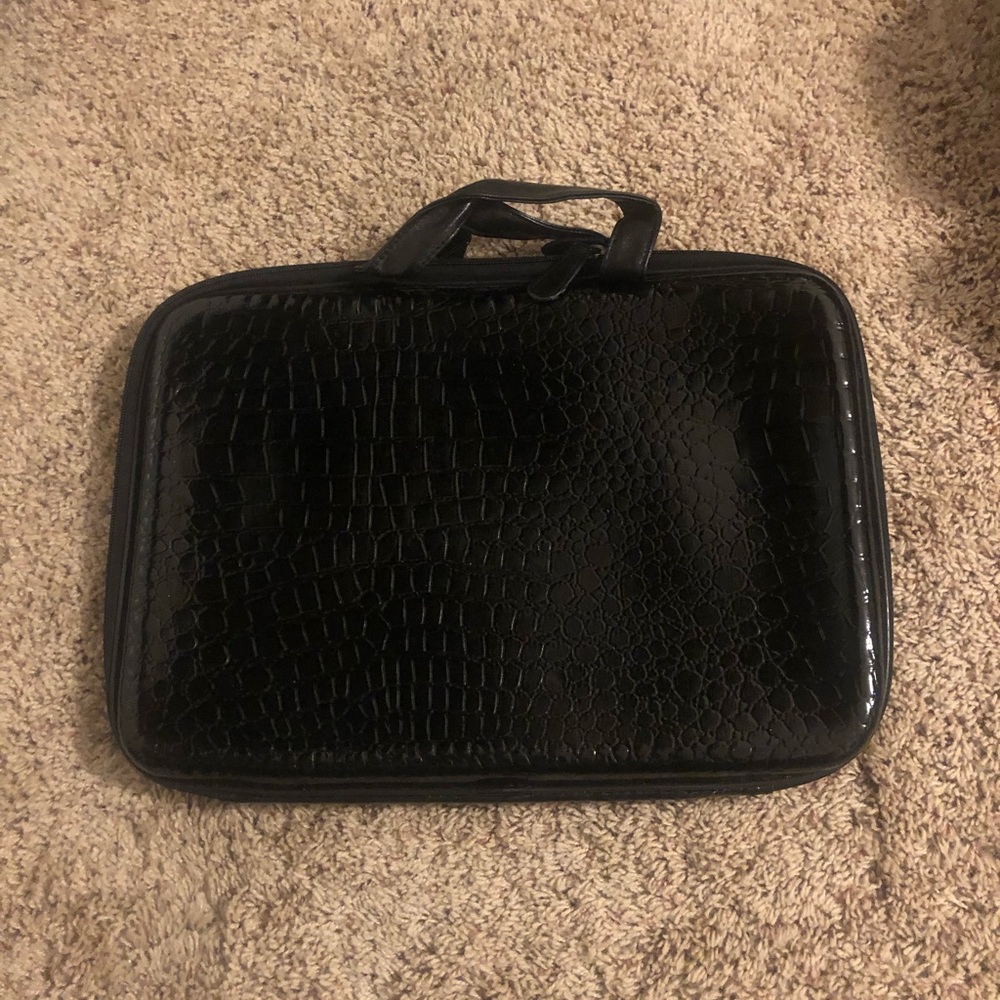 Laptop brief case